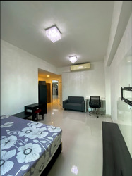 Victory Heights (D12), Apartment #632028511